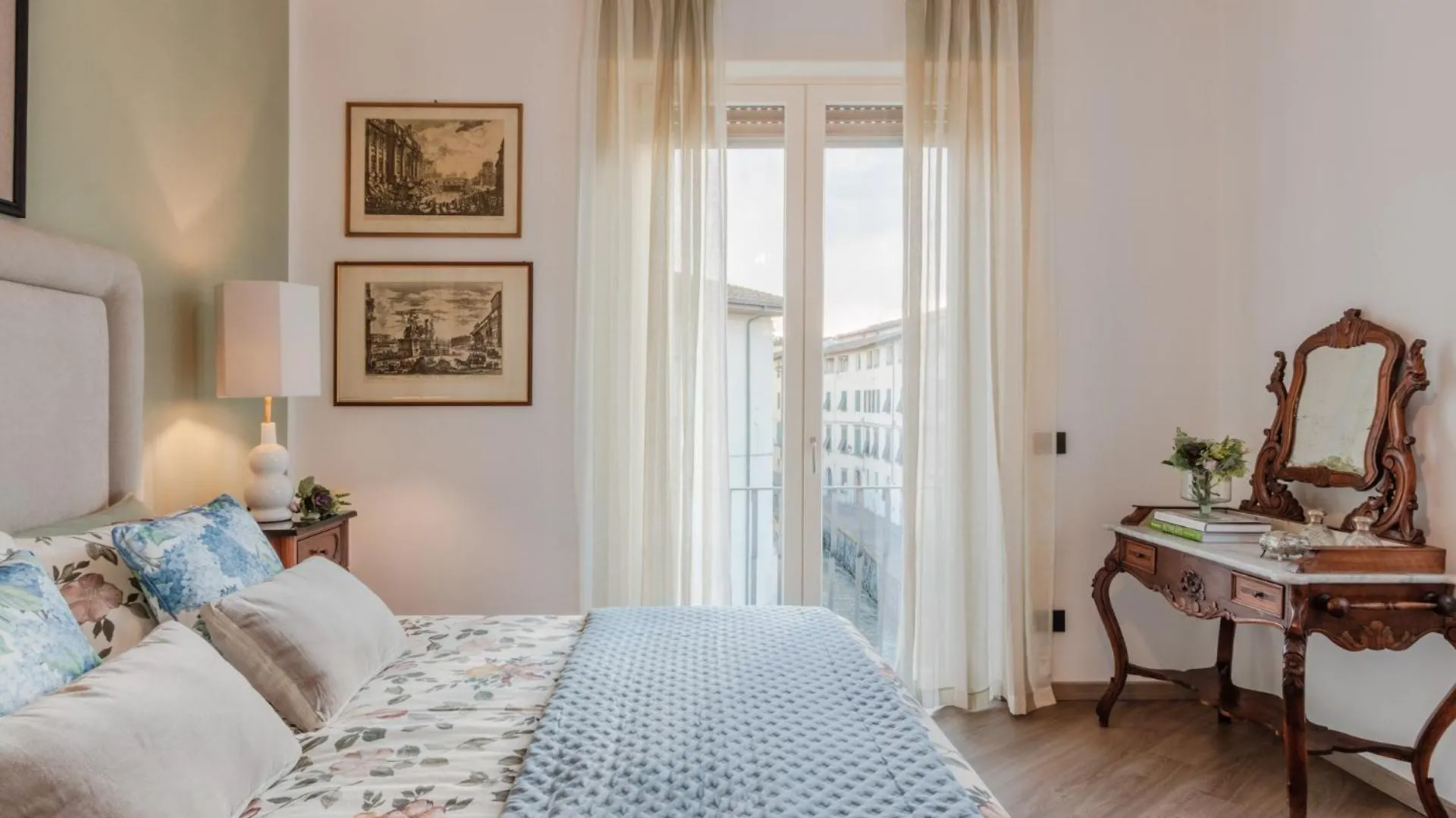 Lavinia, 3 Bedrooms Apartment With Terrace Lucca